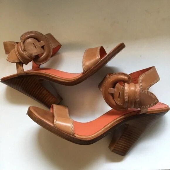 Via Spiga Tan Leather Heeled Buckle Sandals Size 9.5 - Picture 1 of 7